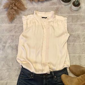 NWT BR Ivory Sleeveless Top